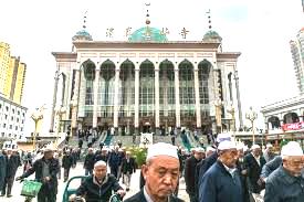 Muslim Tour Beijing – A Halal-Friendly Guide to the Chinese Capital 